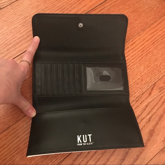 Kut from the Kloth Wallet - Picture 2 of 3